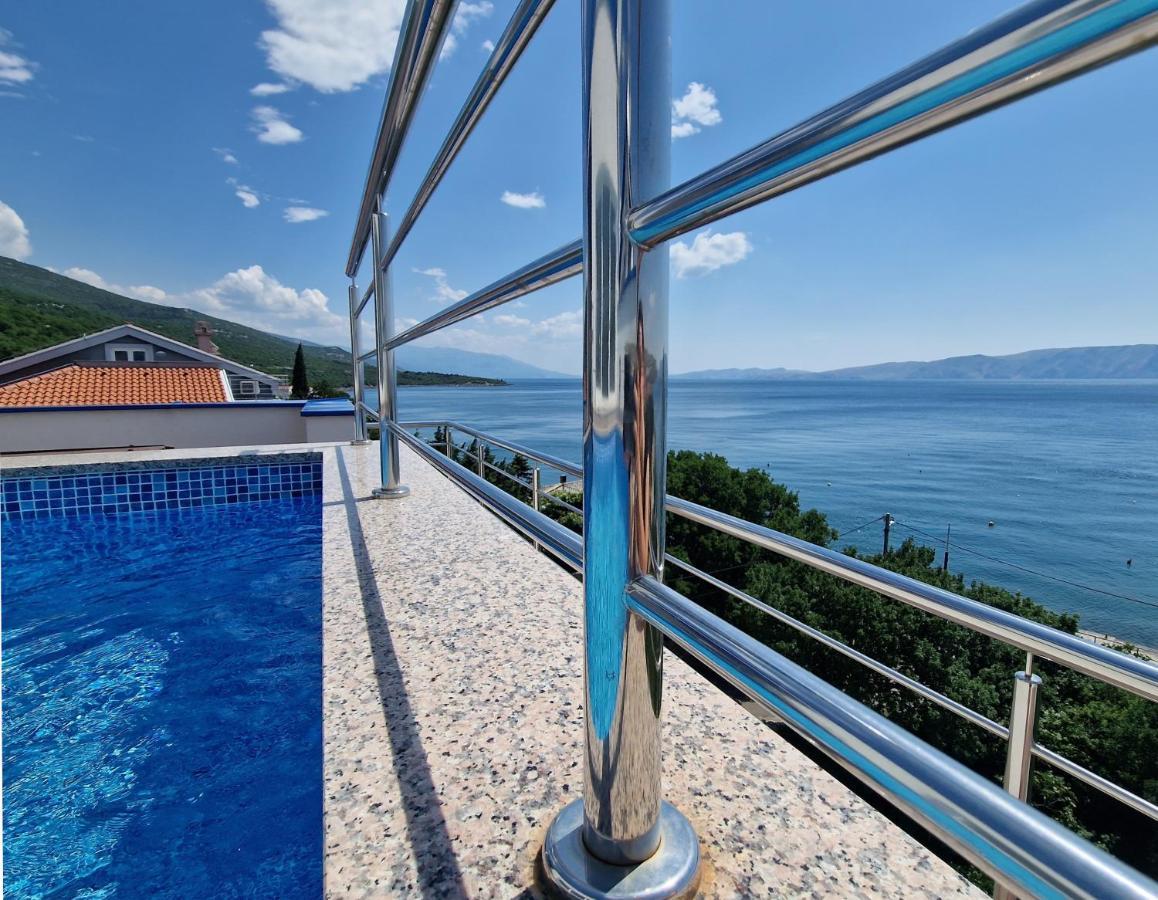 Searenity Pool Suite - Seafront Krmpote-Vodice Exterior foto